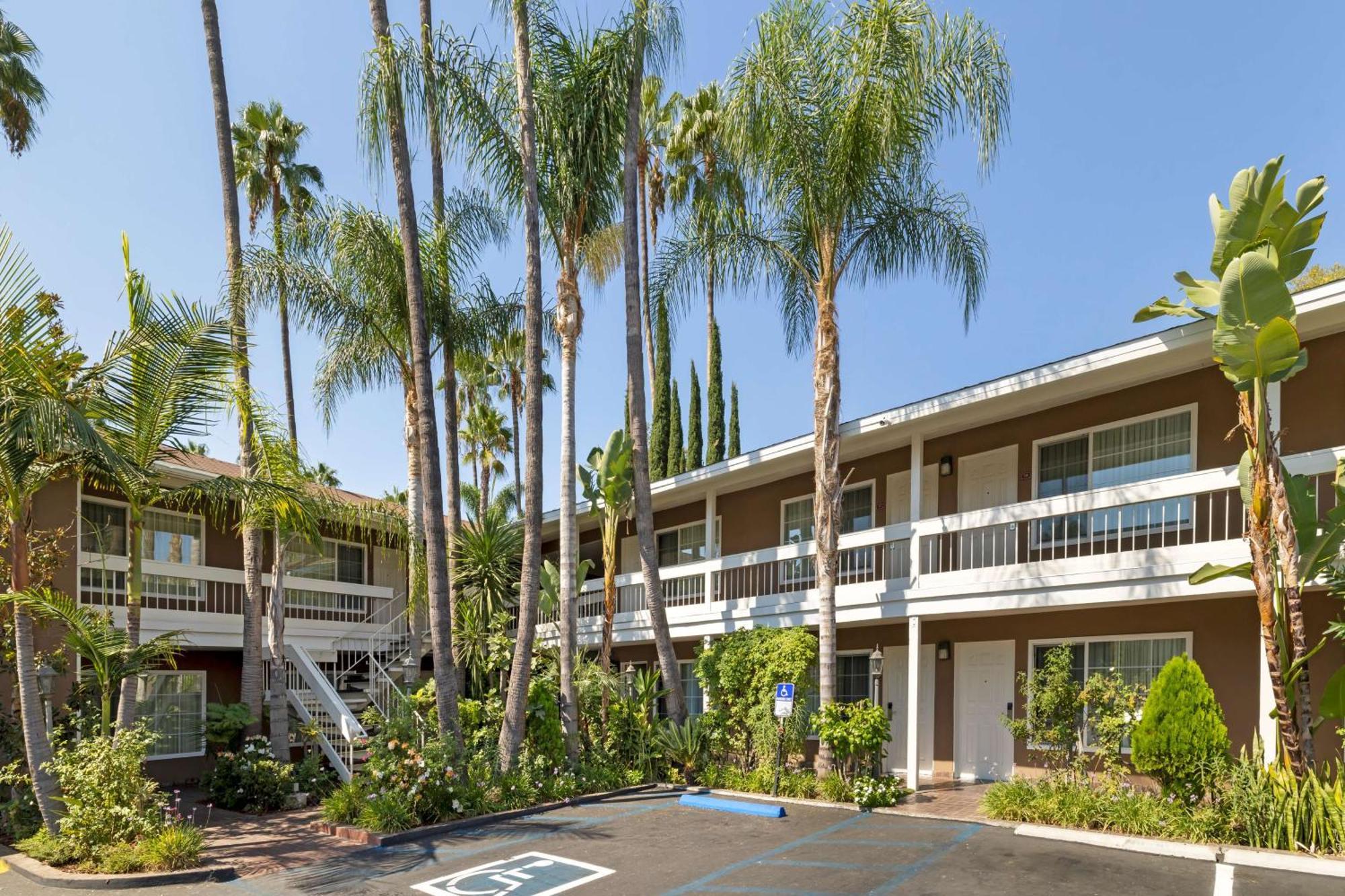 Best Western Plus Carriage Inn Los Angeles Exteriér fotografie